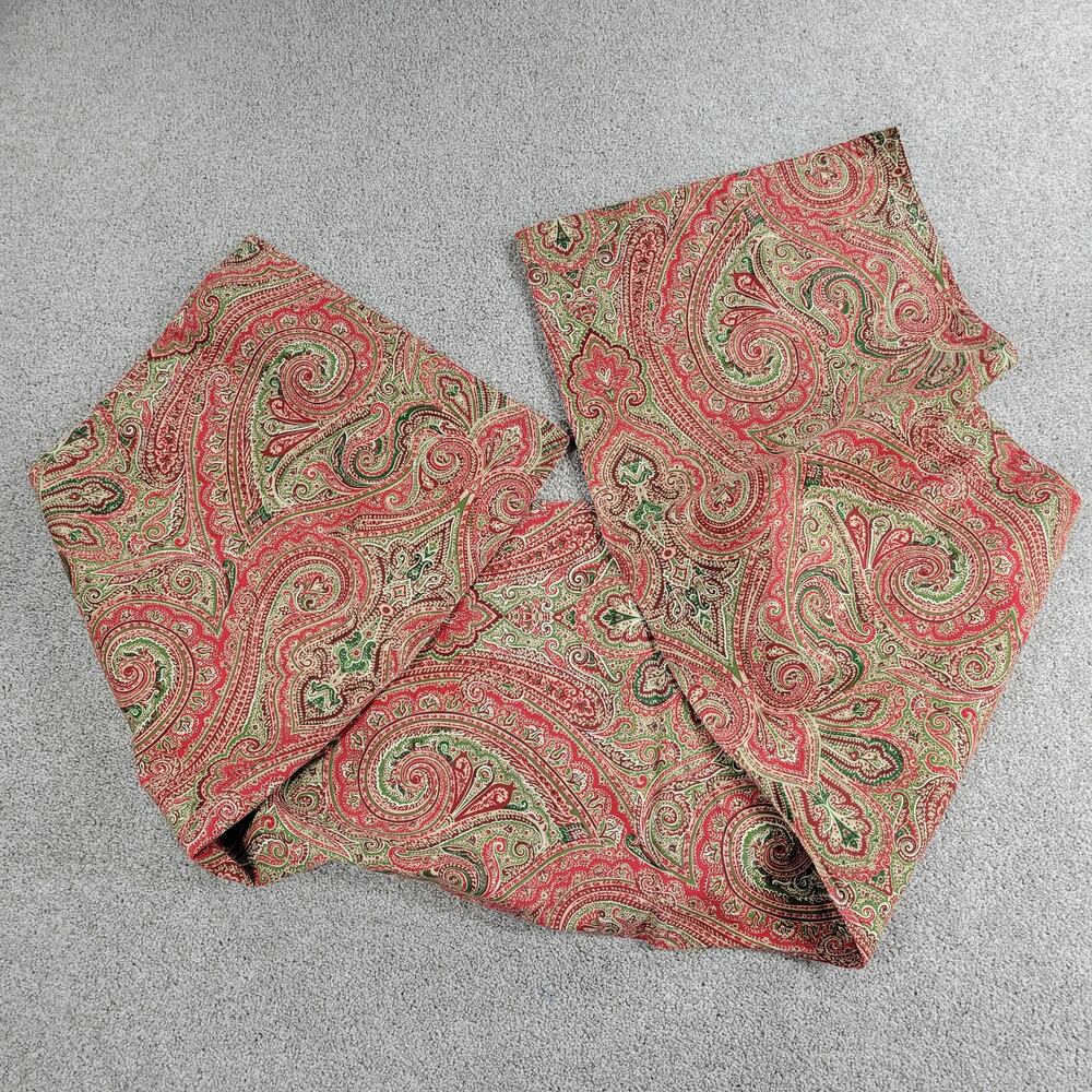 Christmas Table Runner 70x14.5 Red Green Paisley Holiday Home Table Decor